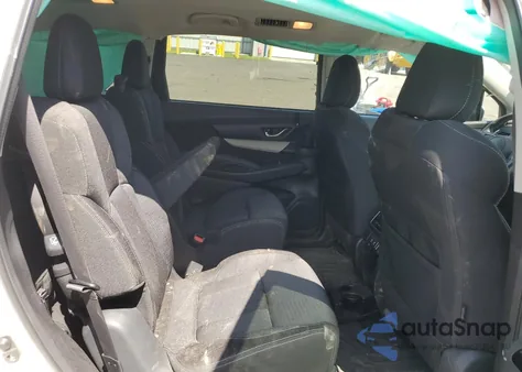 2019 Subaru Ascent Premium из США, поврежденный, VIN 4S4WMAFD7K3470540